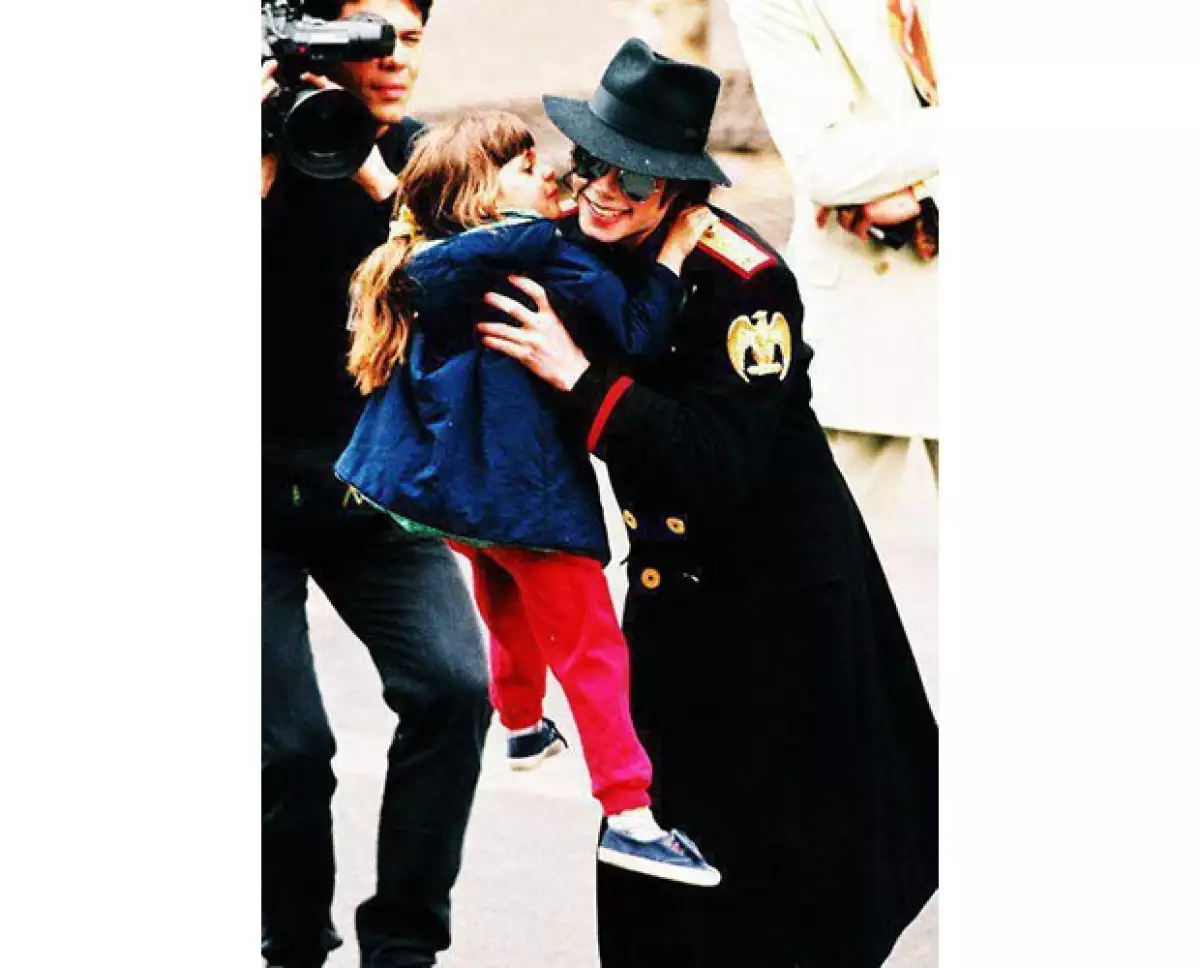 Sabía que MJ no era su padre pero estaba segura de que ella y Prince eran hermanos biológicos. Enterarse de la verdad la hizo decaer y estar al borde del suicidio.