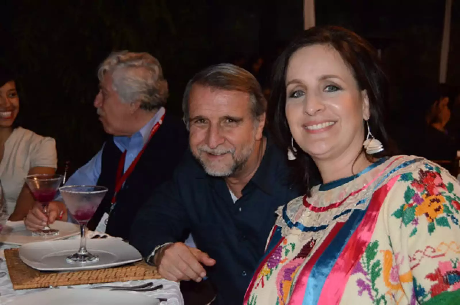 Jorge Levy y la actriz Pilar Ixquic Mata.