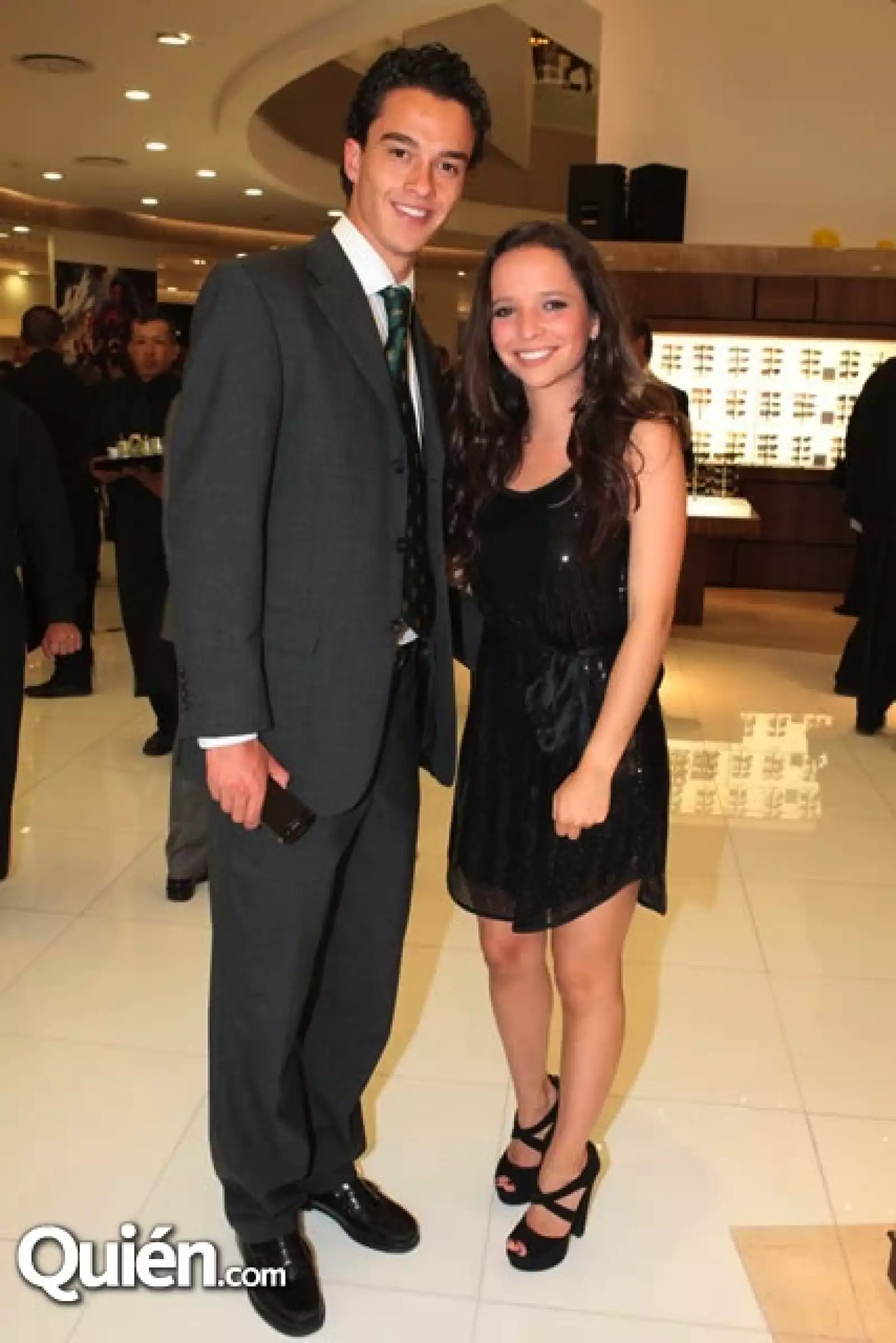 Juan Palacio,Regina Bout