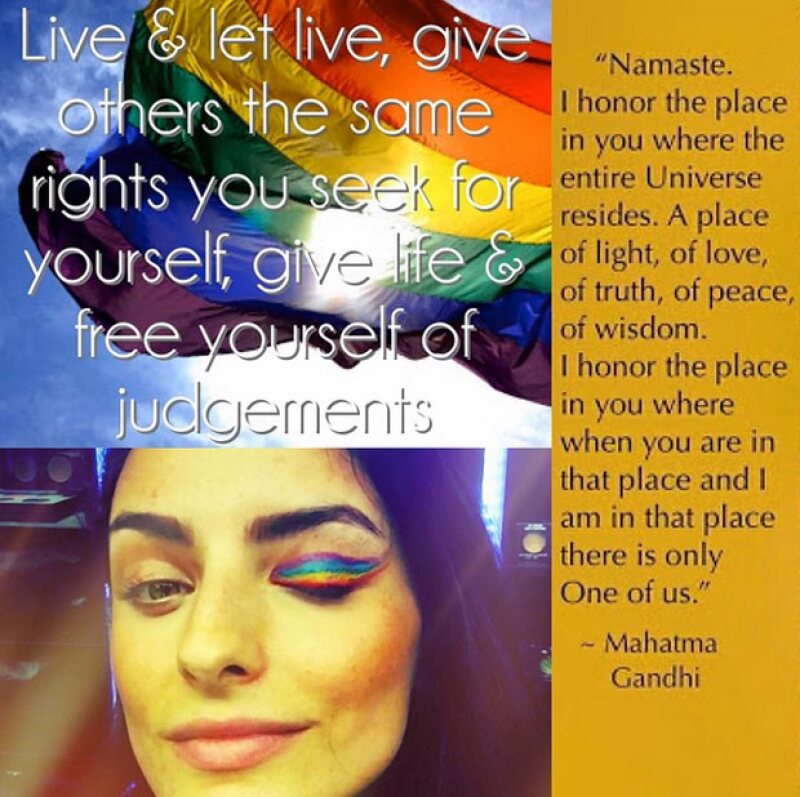 Vive y deja vivir, da a otros los mimos derechos que buscas para ti, date vida y libérate de los cuestionamientos, escribió Aislinn Derbez con una imagen en la que aparece con maquillaje arcoiris.