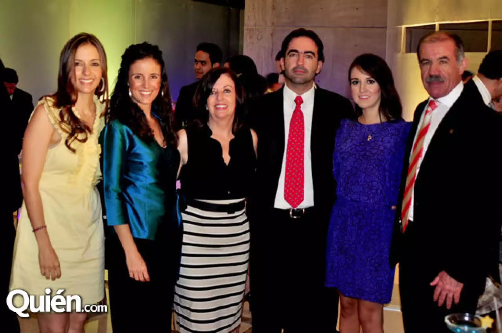 Lucía Govela, Mariana Govela, Beatriz Govela, Álvaro Govela, Paty Rosas y Rafael Govela