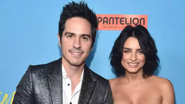 Mauricio Ochmann y Aislinn Derbéz