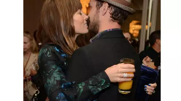 La pareja contrajo matrimonio este viernes en el sur de Italia; según informa la versión en línea de People.