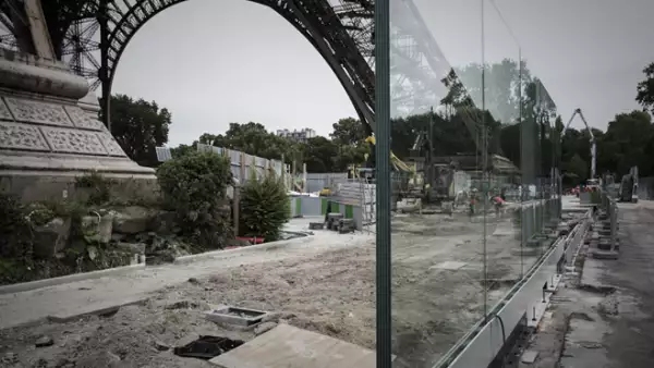 torre eiffel muro
