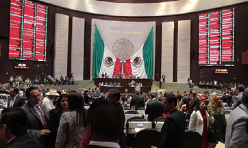 El aumento se da ante gastos como digitalizar el Canal del Congreso, y el retito voluntario de trabajadores sindicalizados. (Foto: Notimex)