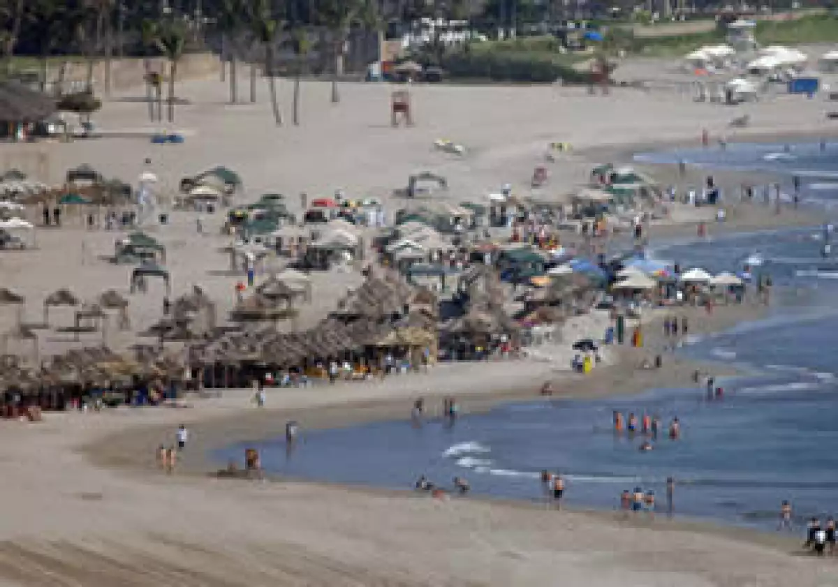 Concanaco estima que arribarán 2.3 millones de turistas durante las fiestas navideñas y de fin de año. (Foto: Notimex)