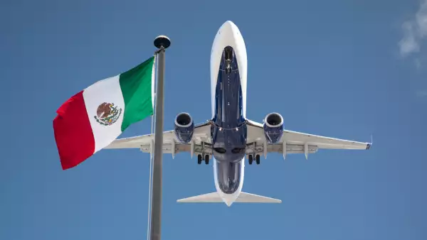 Anuncian 32 nuevas rutas aéreas nacionales y 22 internacionales