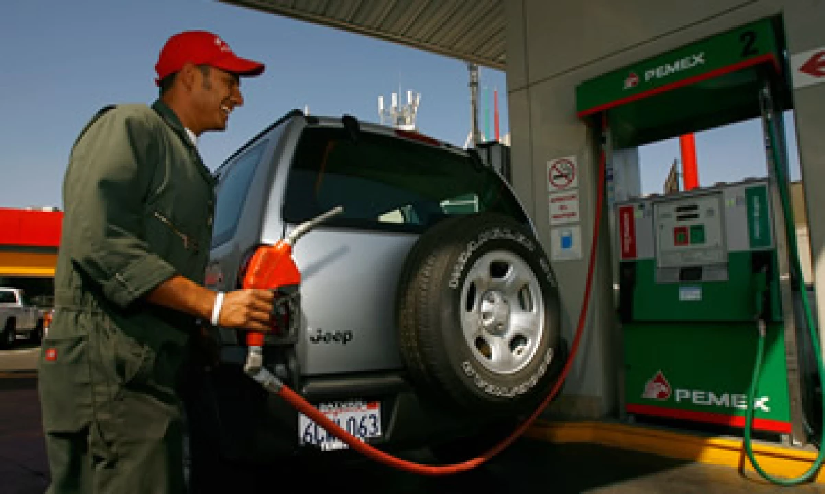 La reforma de Pemex se inspirará en los casos de otras petroleras como Petrobras, indicó la paraestatal. (Foto: Getty Images)