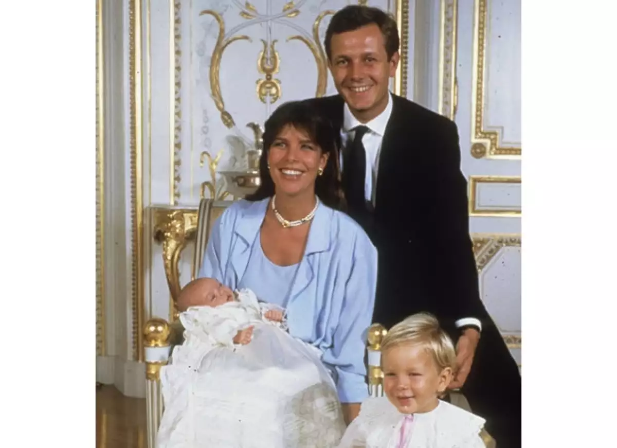 Carolina fue feliz al lado de Stefano. Aquí con sus dos primeros hijos, Andrea y Carlota.