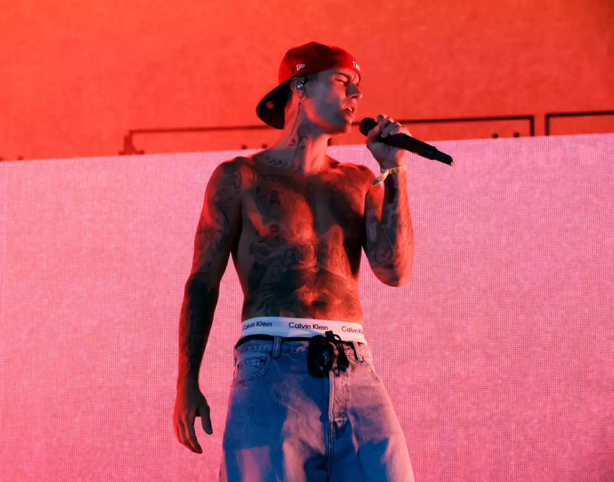 Justin-Bieber-Paralisis