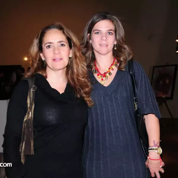 Luz Baeza,Ana Martínez