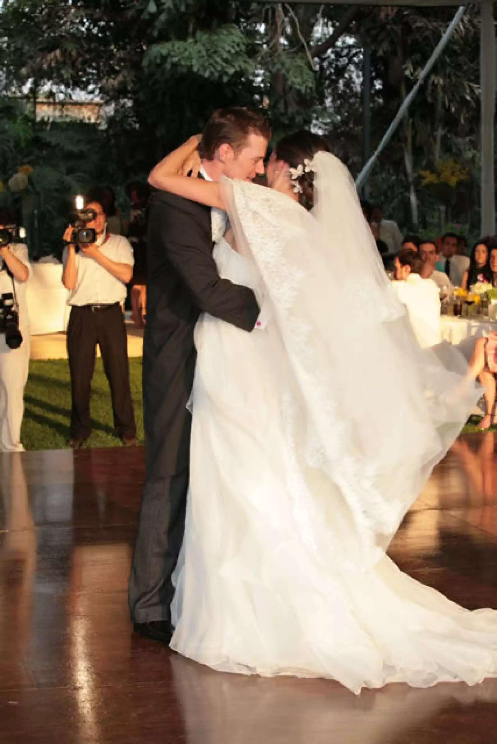 Boda en Cuernavaca de Barbara Deschamps y Manuel Tamayo