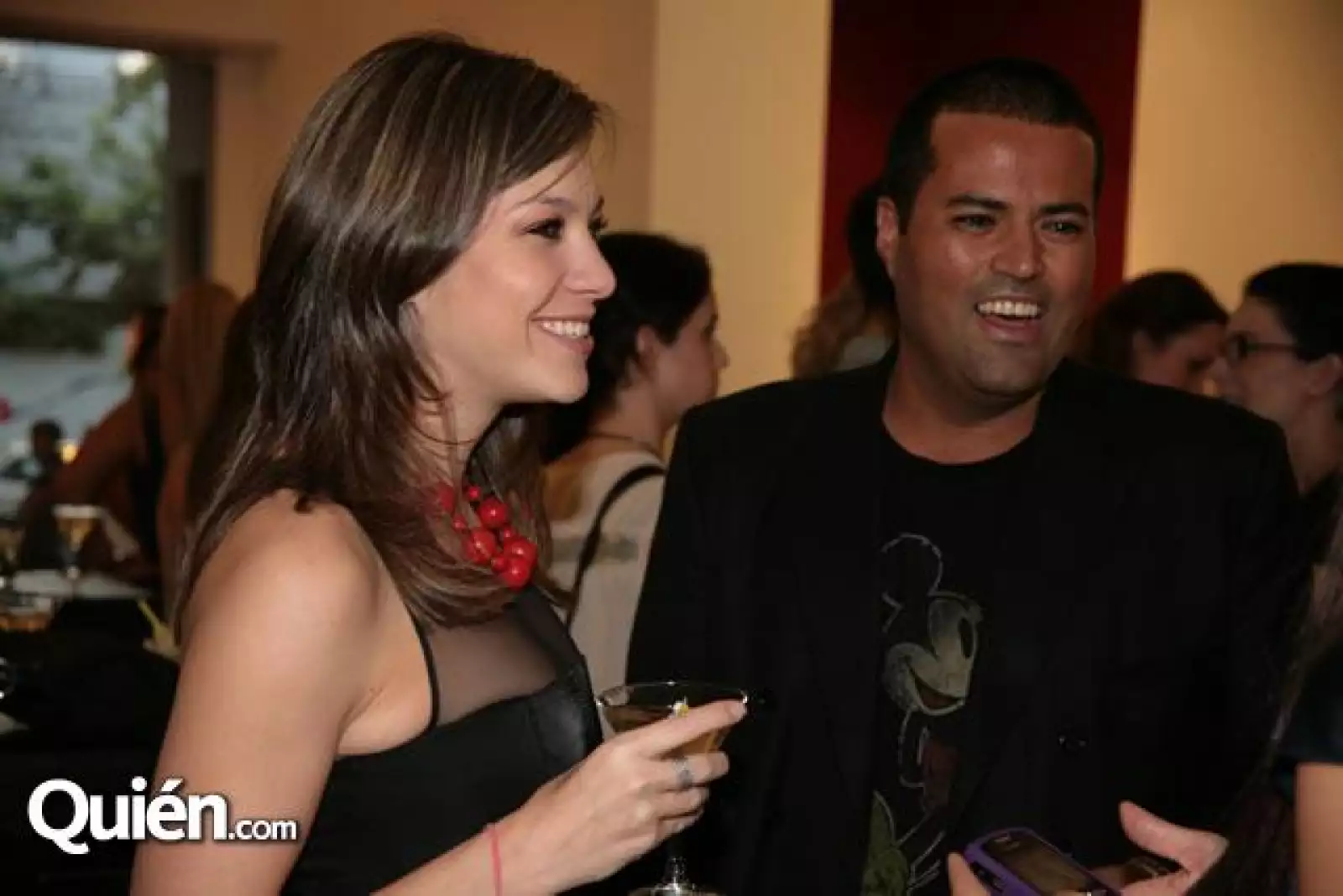 Mara Almada,Aldo Rendon