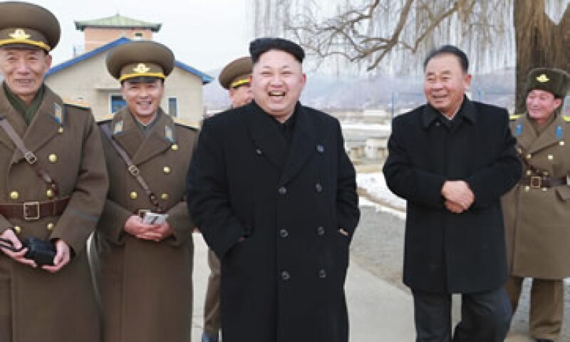 El líder de Corea del Norte, Kim Jong-un –centro-. (Foto: Reuters )