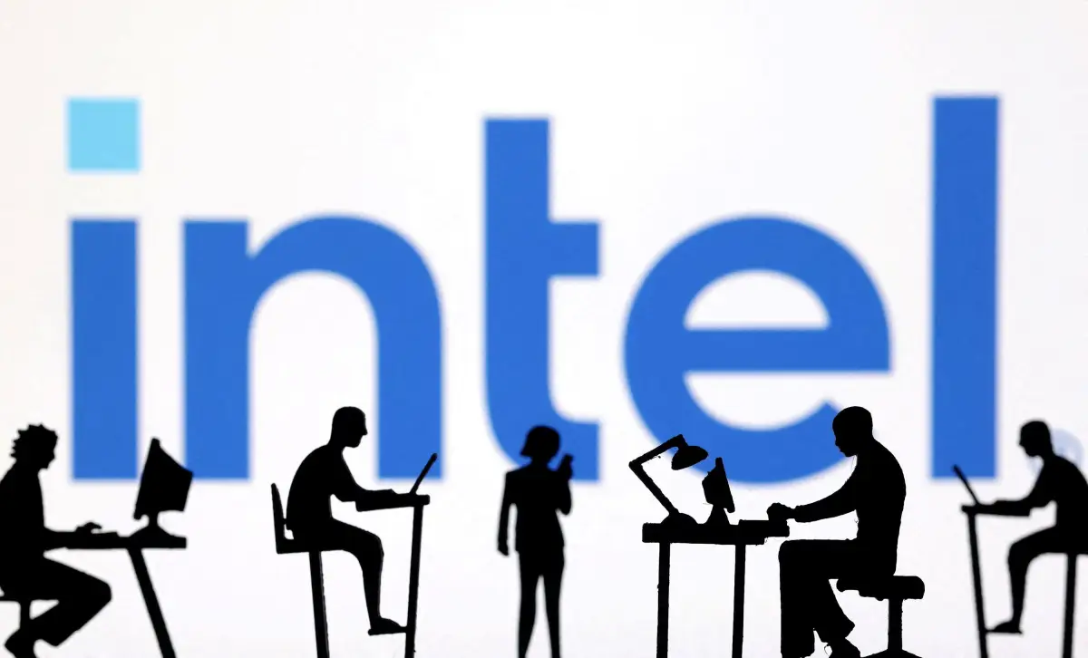 Intel cae 28% en Wall Street tras anunciar masivo recorte de puestos de trabajo