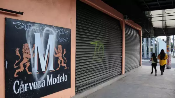 Más de 13 mil 500 locales han cerrado derivado de la crisis económica generada por la pandemia de Covid-19.