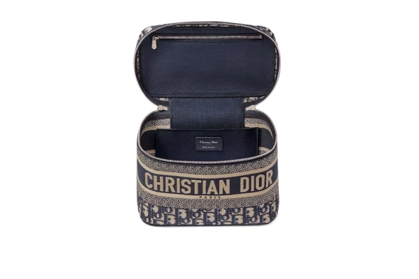DIOR_CRUISE_TRAVEL LINE_2020_VANITY_PACKSHOTS_3