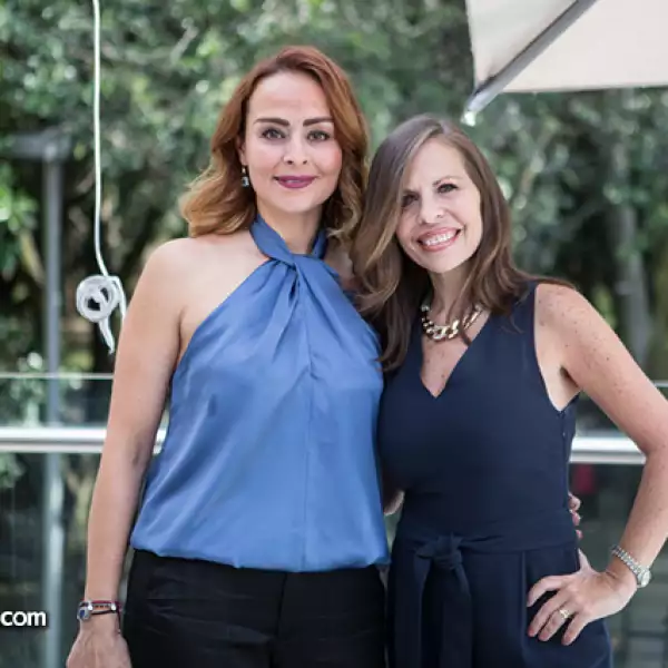 Eliza Puente y Gabriela Pérez Islas