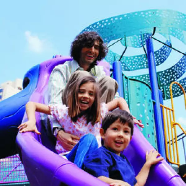 Benny Ibarra, Mateo Ibarra, María Ibarra