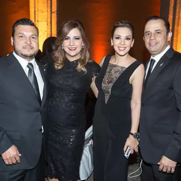 Ariel Longoria,Marisa de Longoria,Mariel Almada,Miguel Villareal