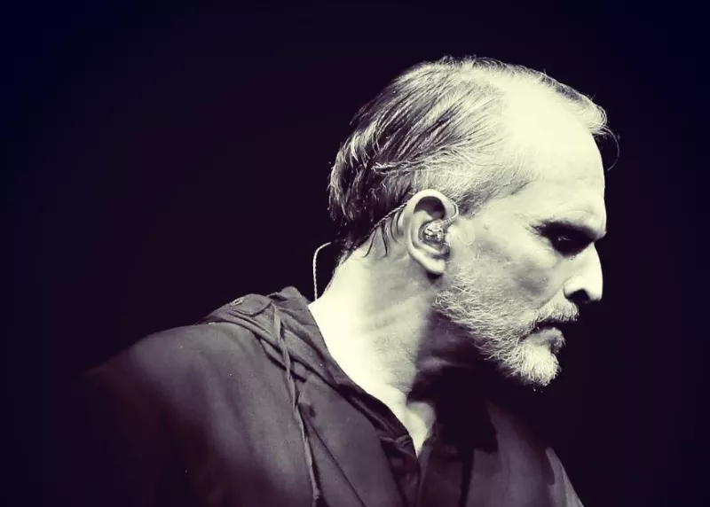 Miguel Bosé