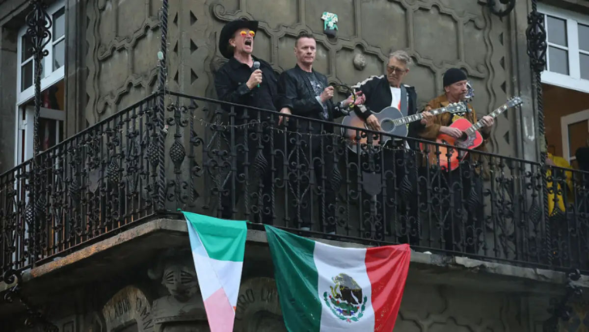 u2 presente en ciudad de méxico .png
