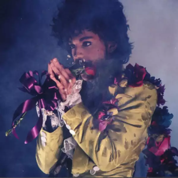 Ya sea de una forma u otra, Prince siempre quedará para la posteridad no sólo por su peculiar estilo, sino por su huella en el mundo de la música.