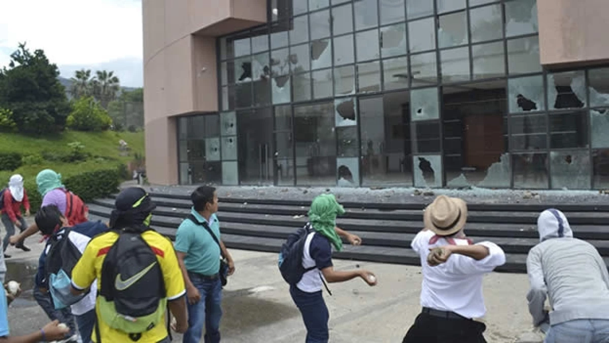 normalistas congreso