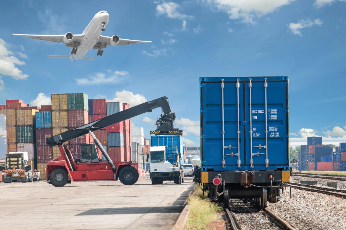 Transporte Estados Unidos ferrocarril avión