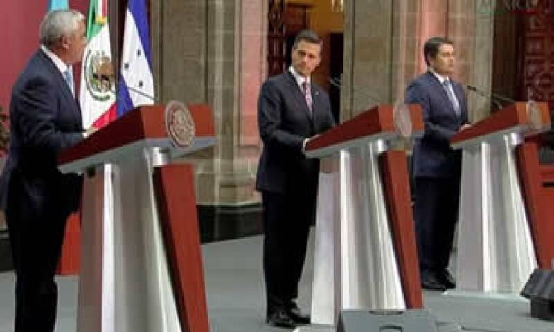 El presidente Peña Nieto destacó la firma de instrumentos con Guatemala para desarrollar proyectos de generación de electricidad de forma sustentable. (Foto: Tomada de twitter.com/PresidenciaMX )