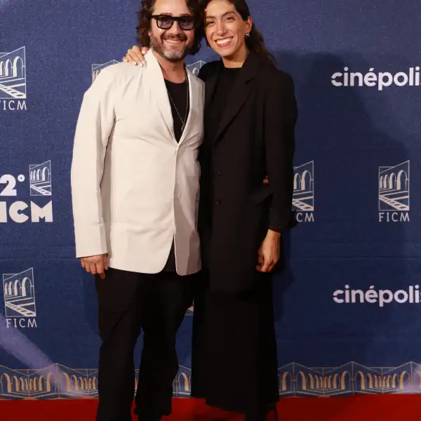 Eduardo Valenzuela y Mariana Arriaga