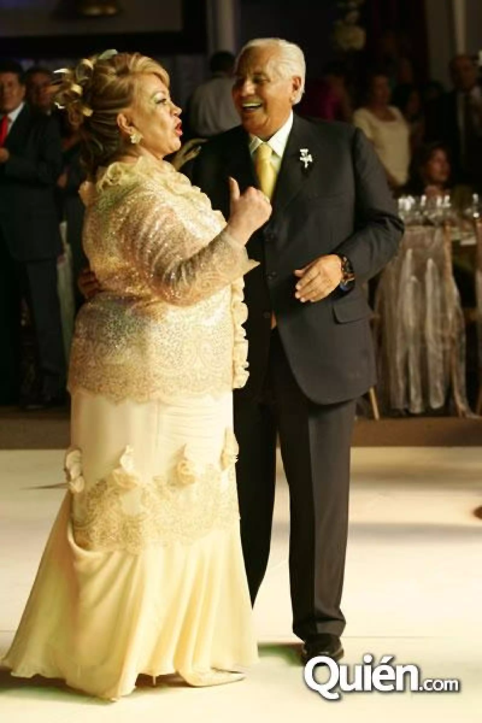 Boda Dionisio, Martha Sánchez
