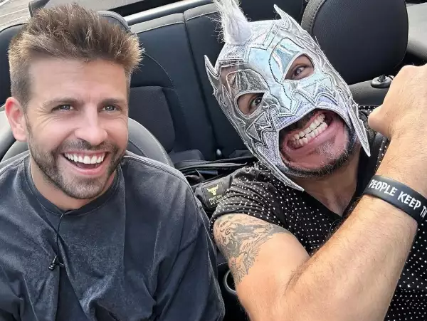 gerard-pique-escorpion-dorado.jpg