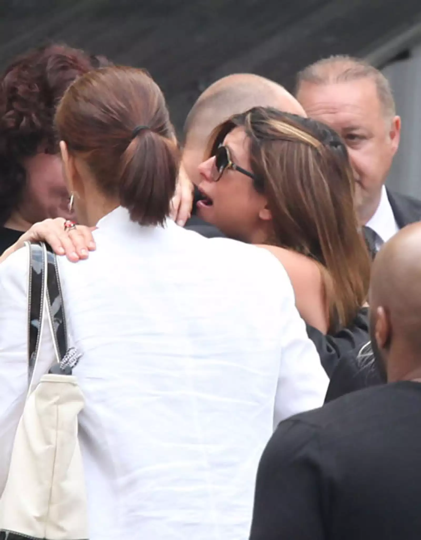 Jamie Lynn Sigler muy conmovida.