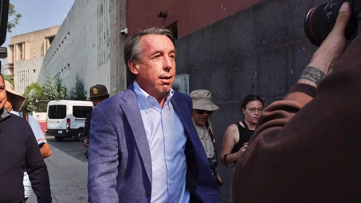 Emilio Azcárraga Jean no solo dejó el mando de Televisa, también cedió el control: ¿quién la dirige actualmente? 