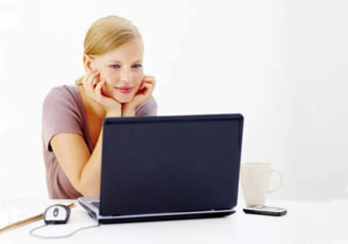 Para trabajar en casa tienes que delimitarte objetivos y mayores responsabilidades, según el experto. (Foto: Photos To Go)
