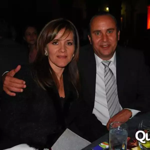 Cena de gala ,Unidos somos iguales