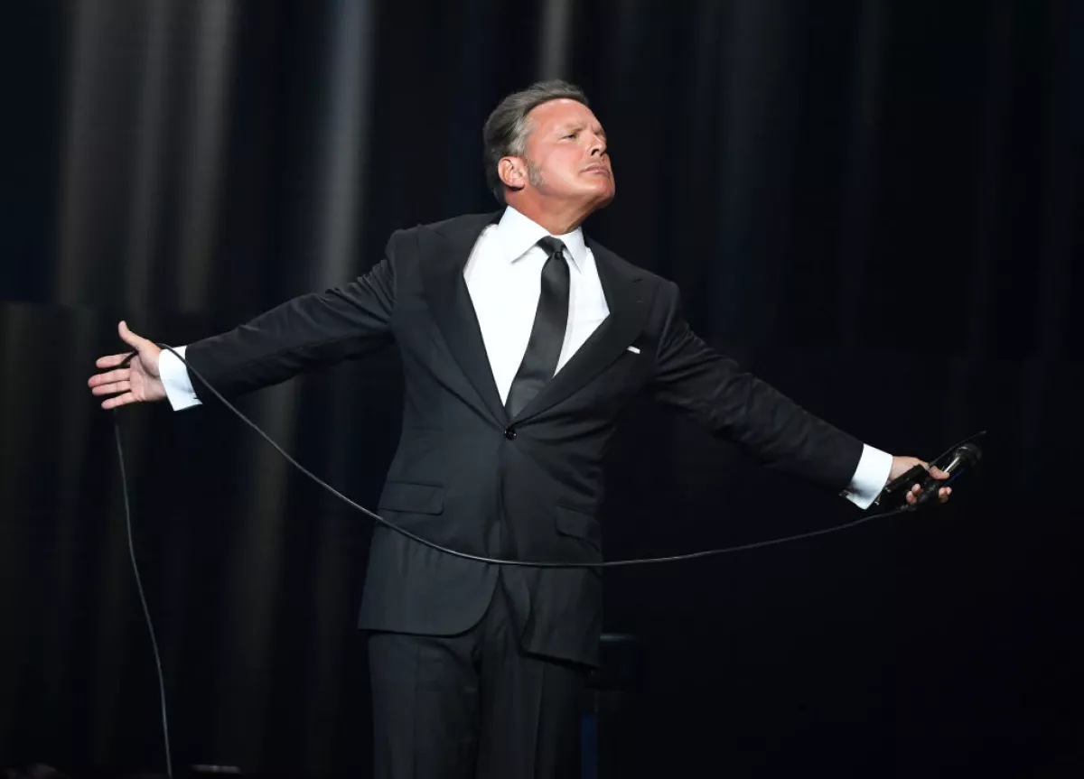 Luis Miguel In Concert - Las Vegas, NV