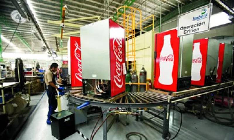 FEMSA agregó que propondrá a sus accionistas el pago de un dividendo en efectivo por un monto total de 6,200 millones de pesos. (Foto: Adán Gutiérrez)