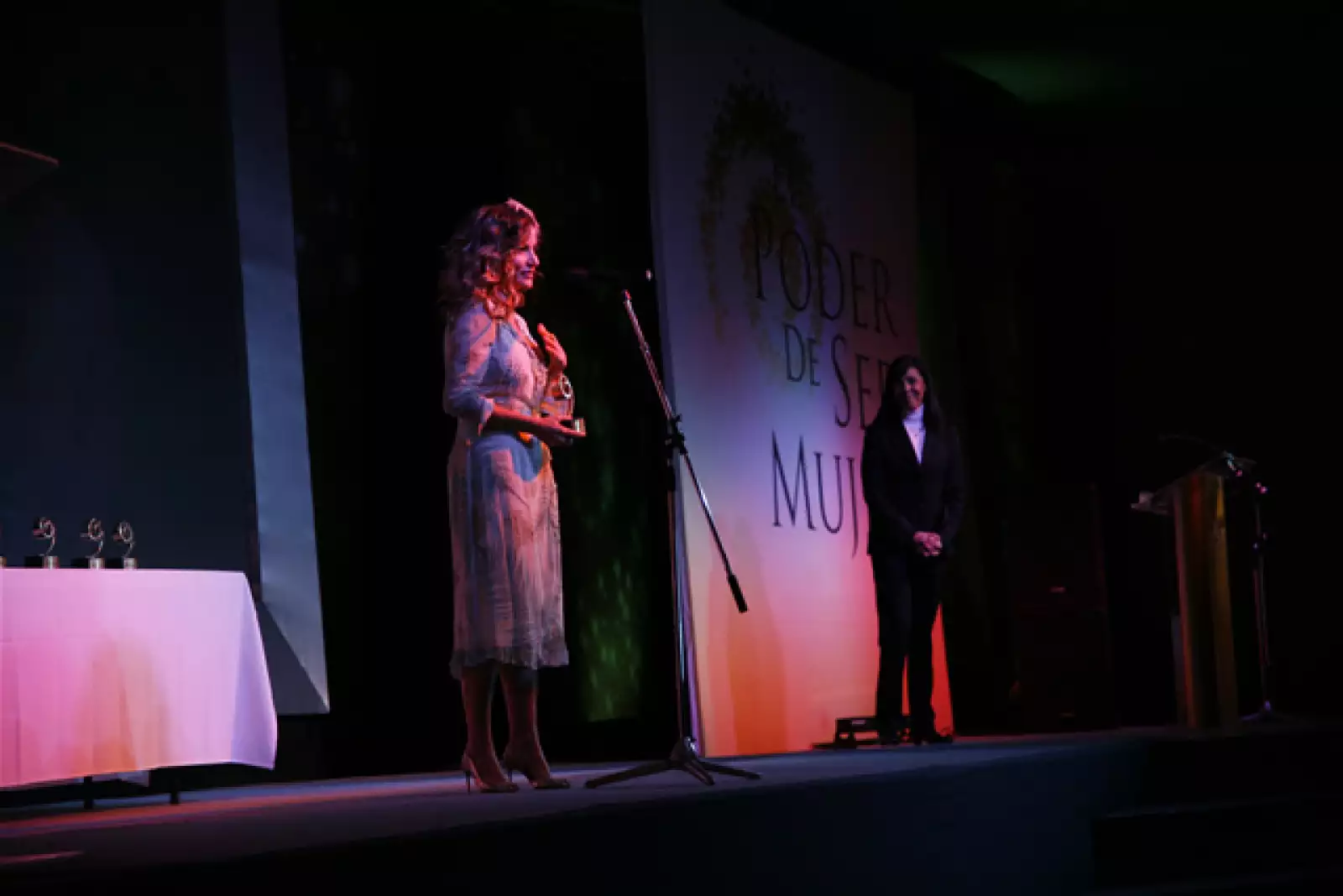 Premios Mujer L`Bel