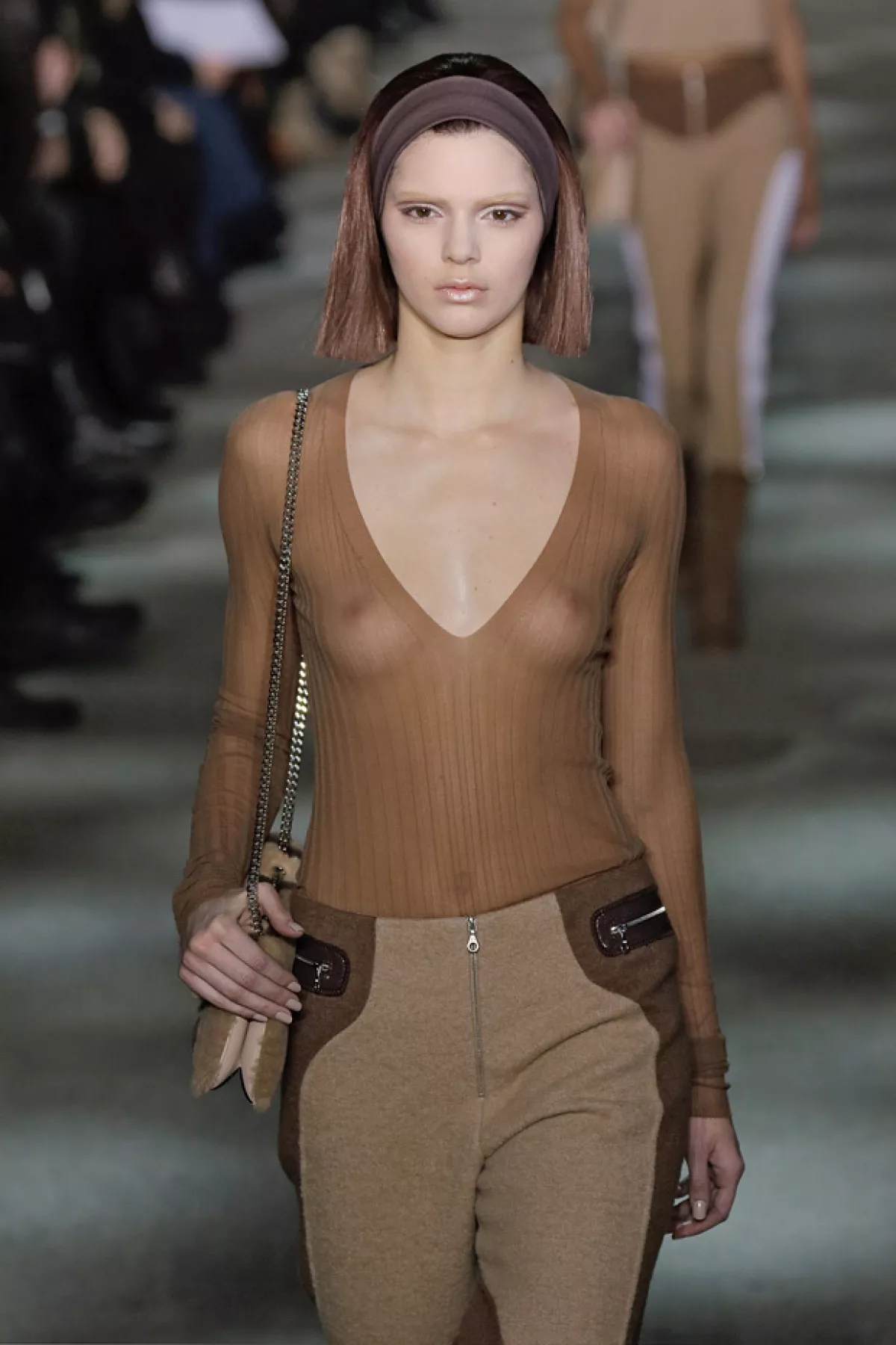 Kendall debutó en el runway del diseñador Marc Jacobs en febrero del año pasado en el Mercedes-Benz Fashion Week.