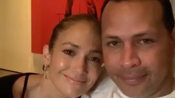 jennifer-lopez-arod.jpg