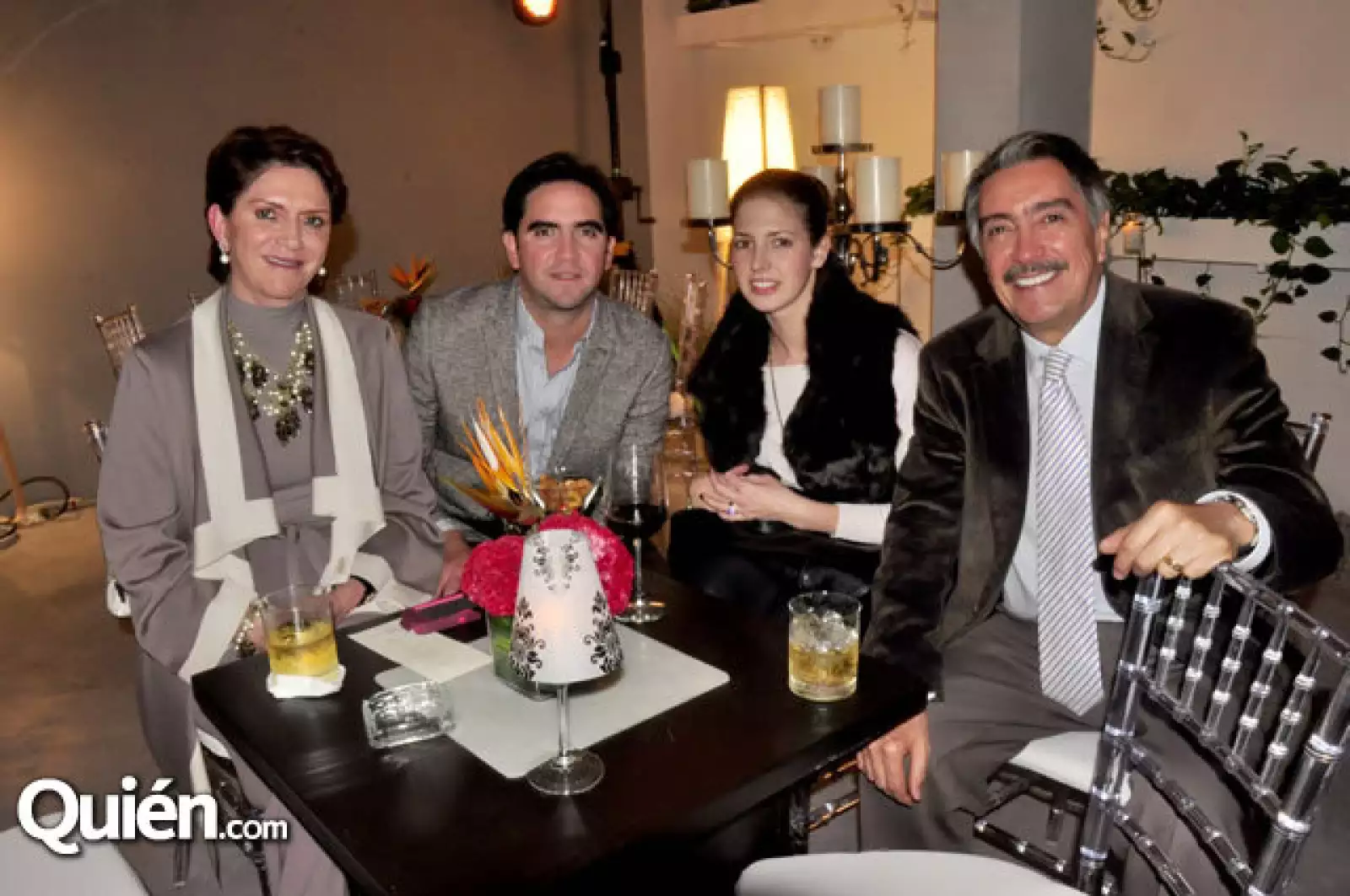 Rosario de Aguilar, Jorge Aguilar, Ana Cecilia Aguilar y Marcos Aguilar