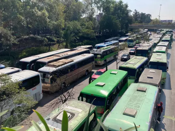 Marcha-Autobuses-CDMX2.jpeg
