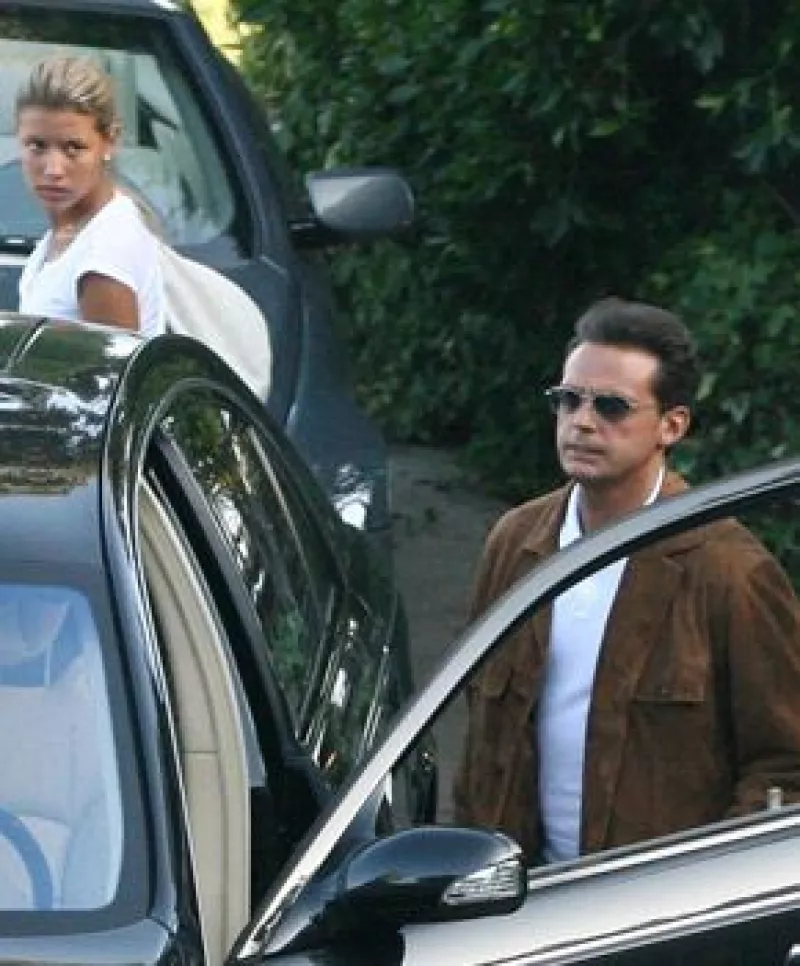 La vida del Sol está repleta de mitos, algunos, con el tiempo, se han convertido en realidad y otros permanecen como interrogantes. El misterio se da desde la fecha y lugar de su nacimiento.