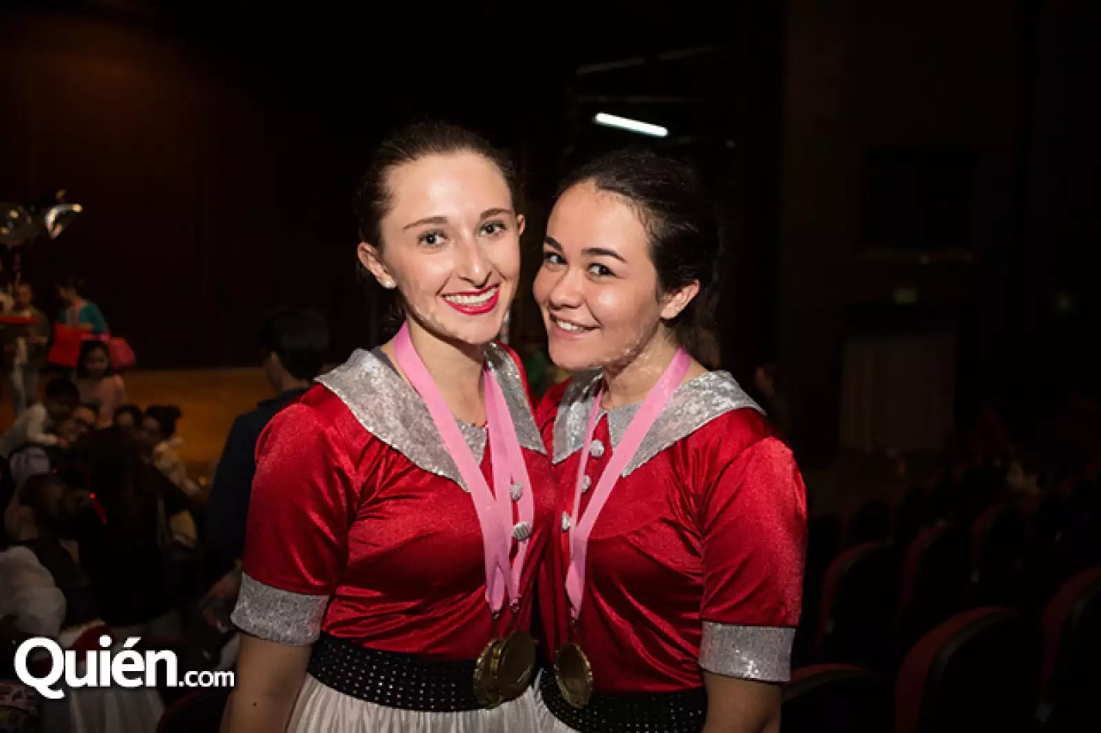 Ana Paola Sánchez y Julieta Sáenz