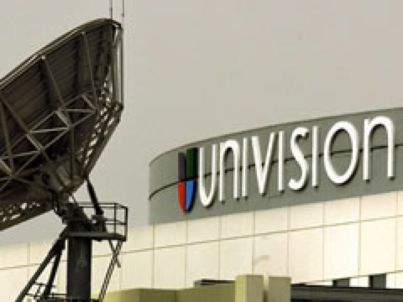 Televisa quiere romper sus lazos con Univisión y llevar su programación a otra parte. (Foto: AP)