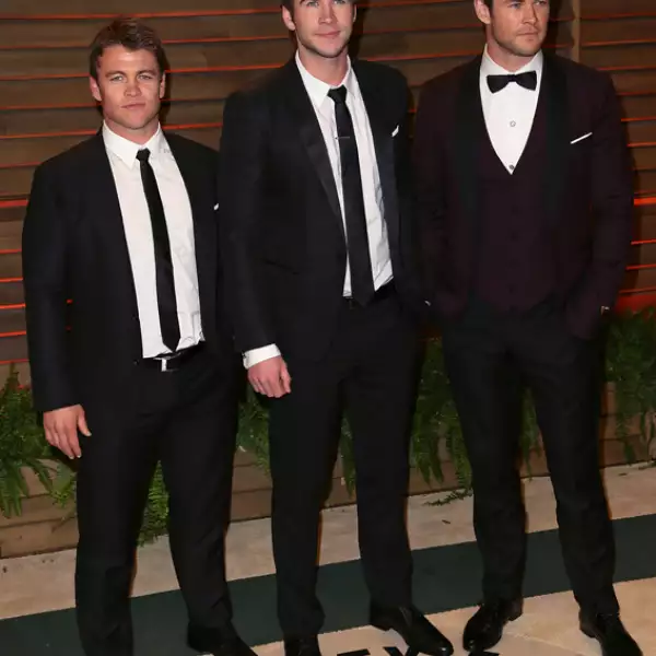 Luke Hemsworth es el único de los hermanos que no es ideal para hacerla de galán de Hollywood. Hablando de injusticias de la vida.