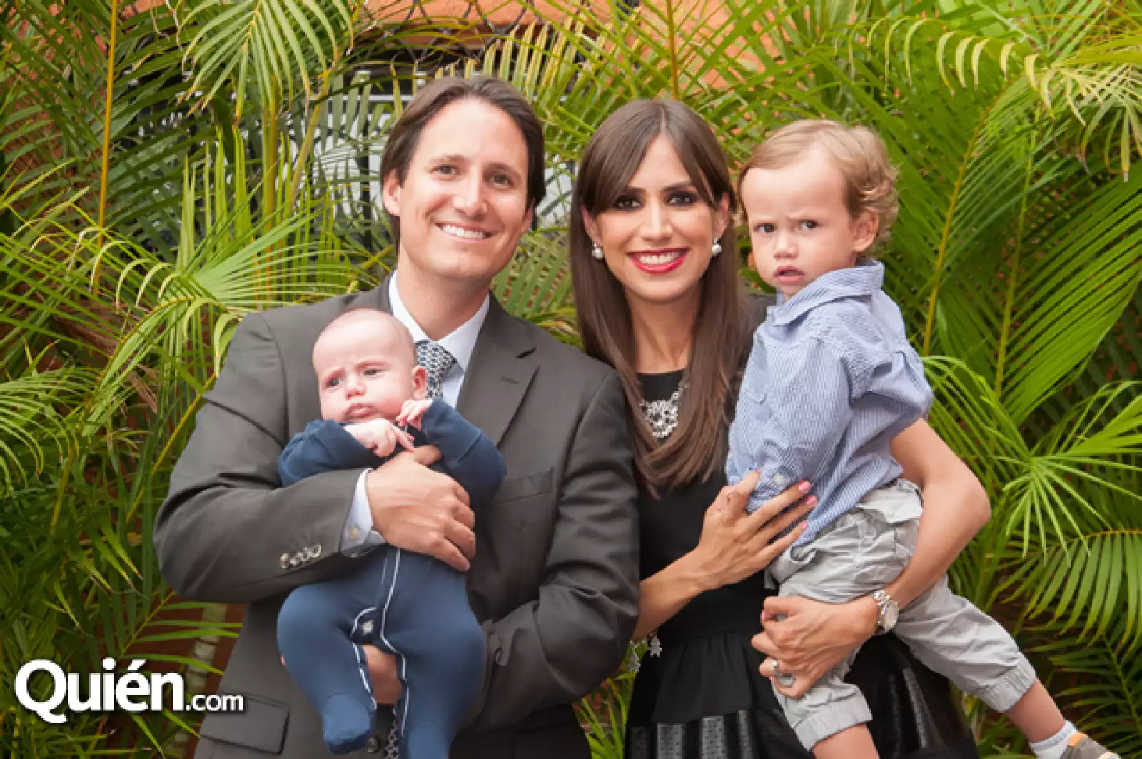 Ernesto y Diego Amezcua con Regina Uranga y Ernesto Amezcua