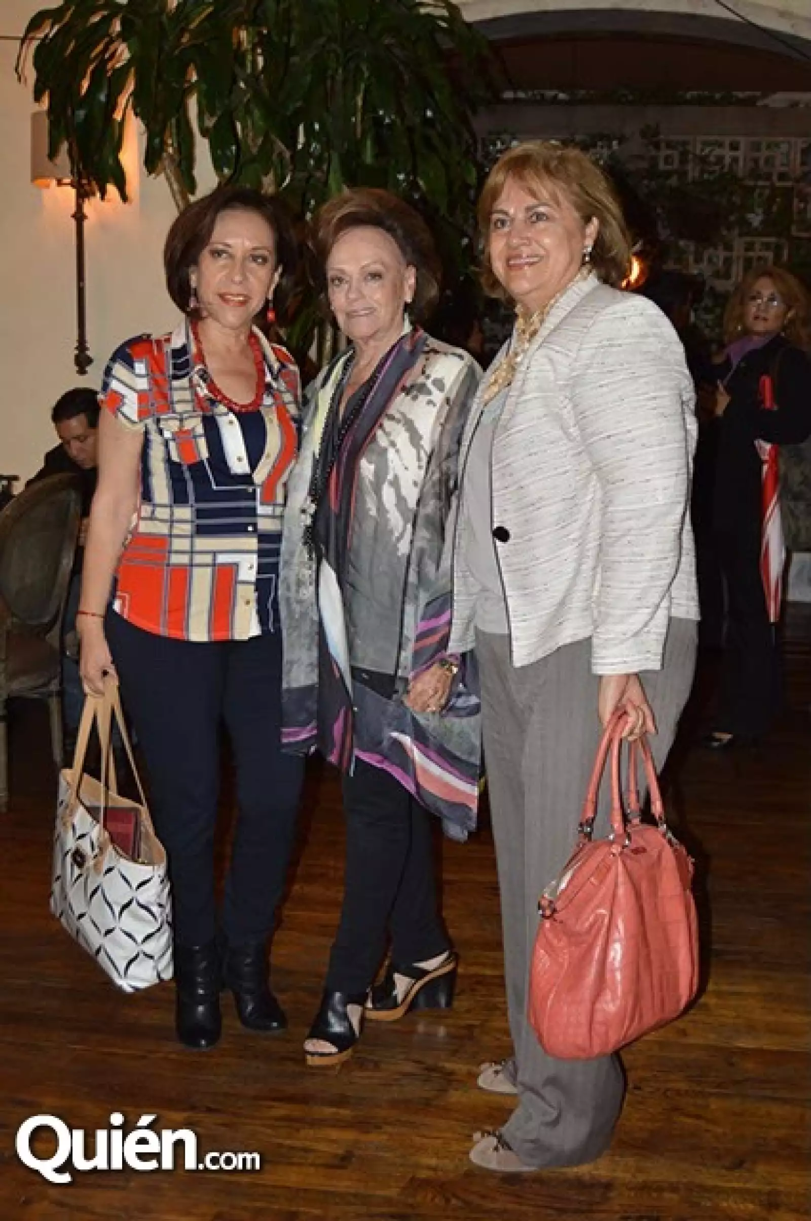 Martha Eugenia Dávila,Susanna Palazuelos y Guadalupe Gutiérrez.